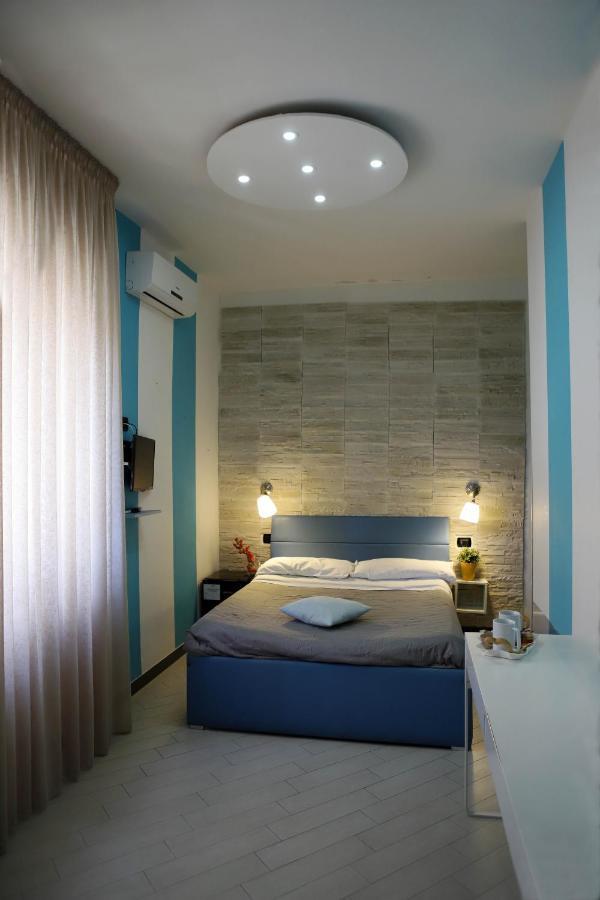 Guest House Le Tre Isole Sorrento Buitenkant foto