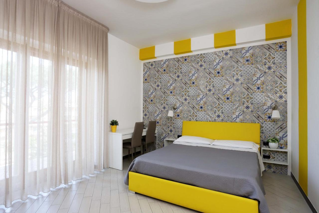 Guest House Le Tre Isole Sorrento Buitenkant foto