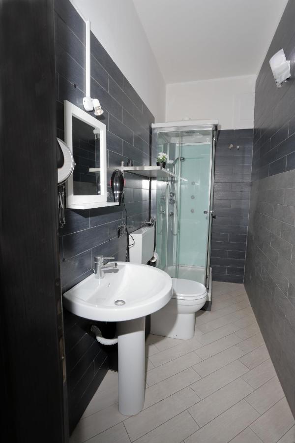 Guest House Le Tre Isole Sorrento Buitenkant foto